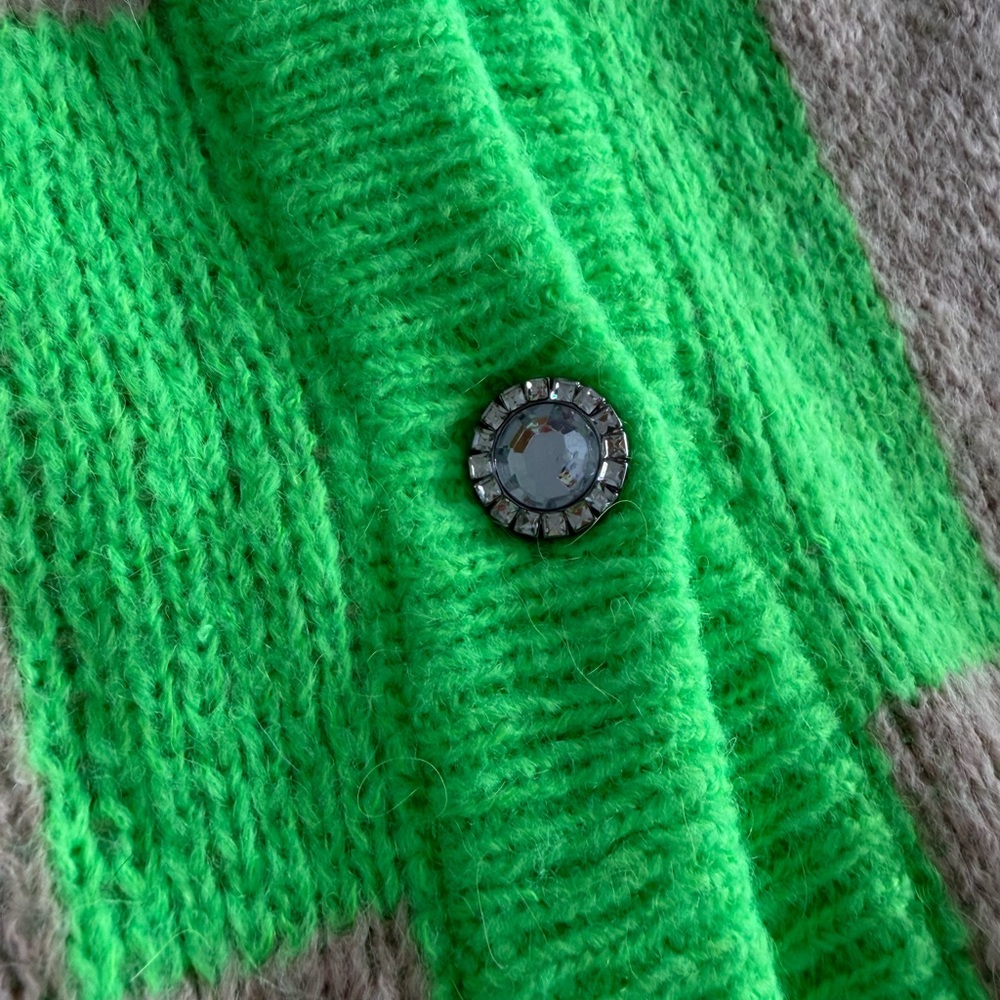 STINE GOYA Vibrant Green and Tan Knit Sweater - Picture 6 of 9